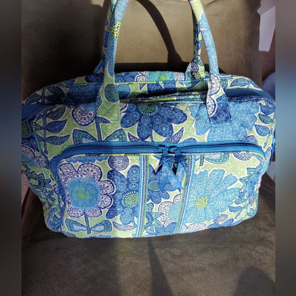 Vera Bradley Large Weekender/Tote/ Personal Item Bag